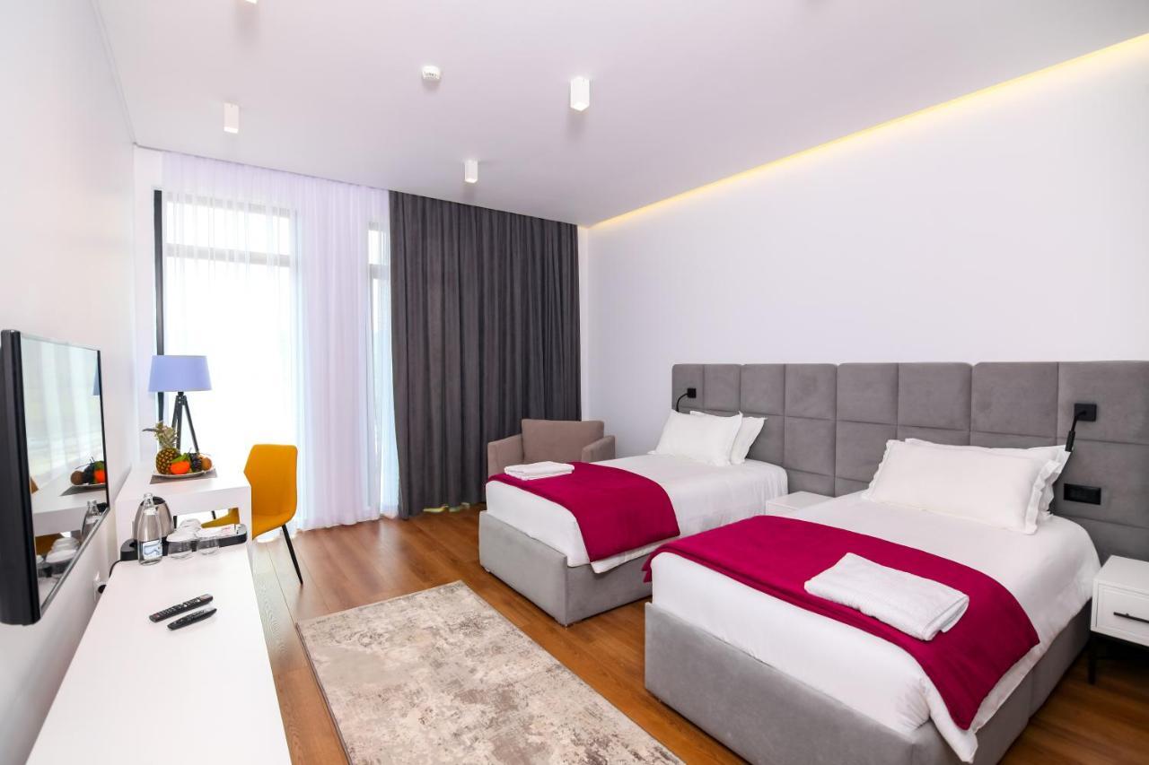 N Hotel By Noshi Rinas Kültér fotó