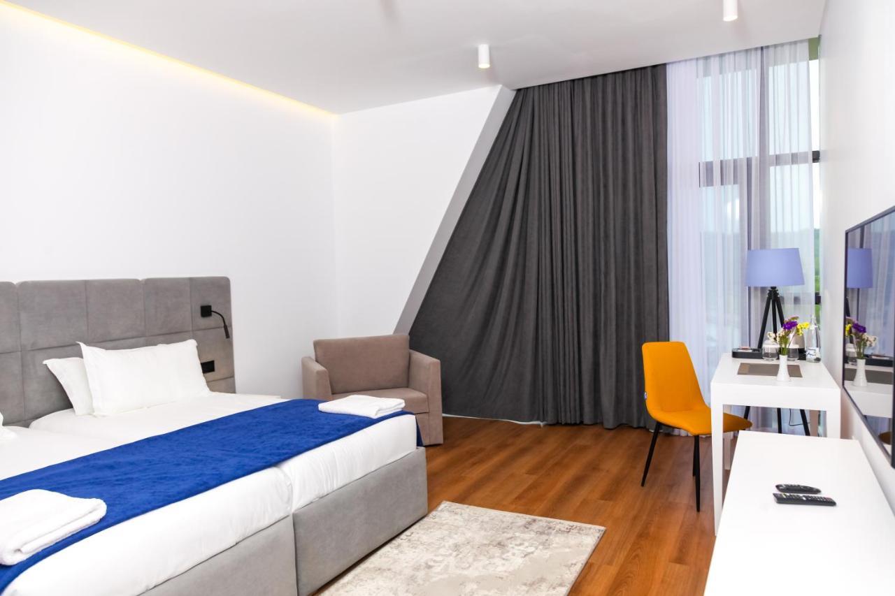 N Hotel By Noshi Rinas Kültér fotó